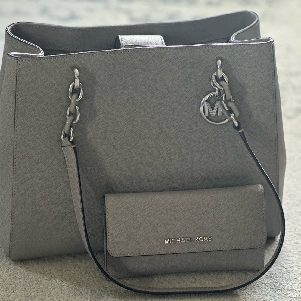 Michael Kors Gray Purse and Wallet